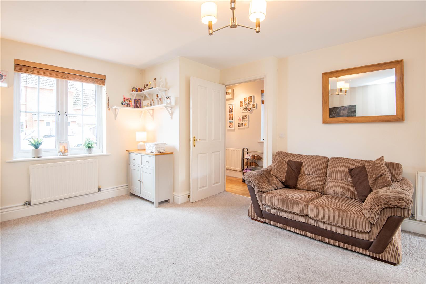 4 bed property in Marine Crescent, Chorley